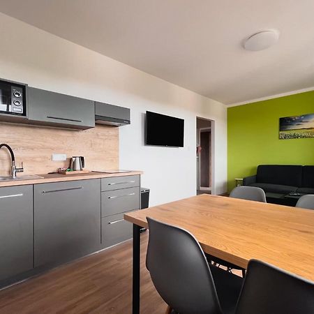 Apartmany Hotelu Ostry Железна Руда Екстер'єр фото